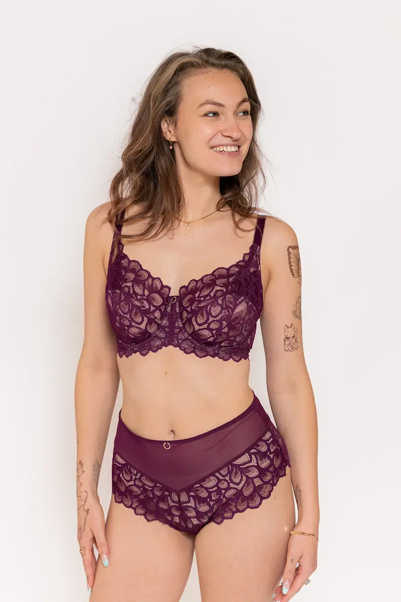 Allure Full Cup BH Plum