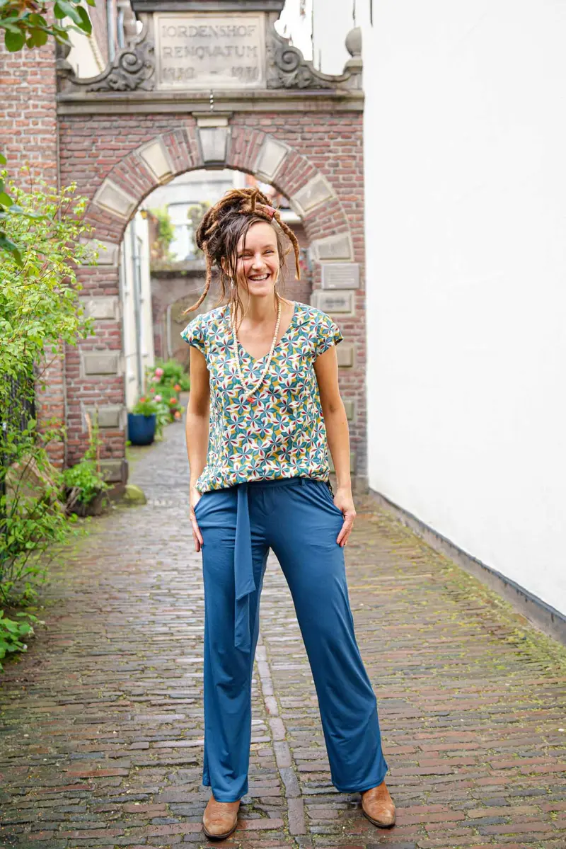 Alma blouse katoen- gemaakt door Tantilly- retro print