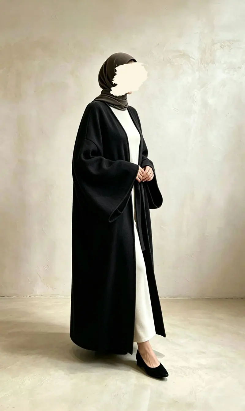Amira Mantelvest