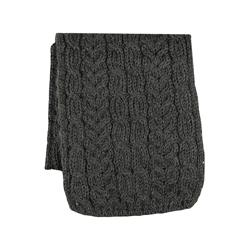 Aran cable scarf