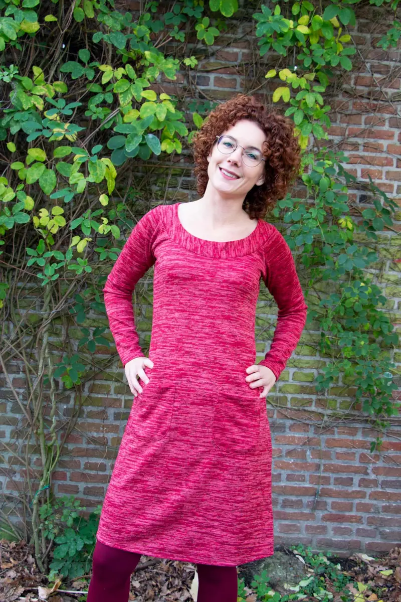 Ava dress- red -warm fabric made by Tantilly