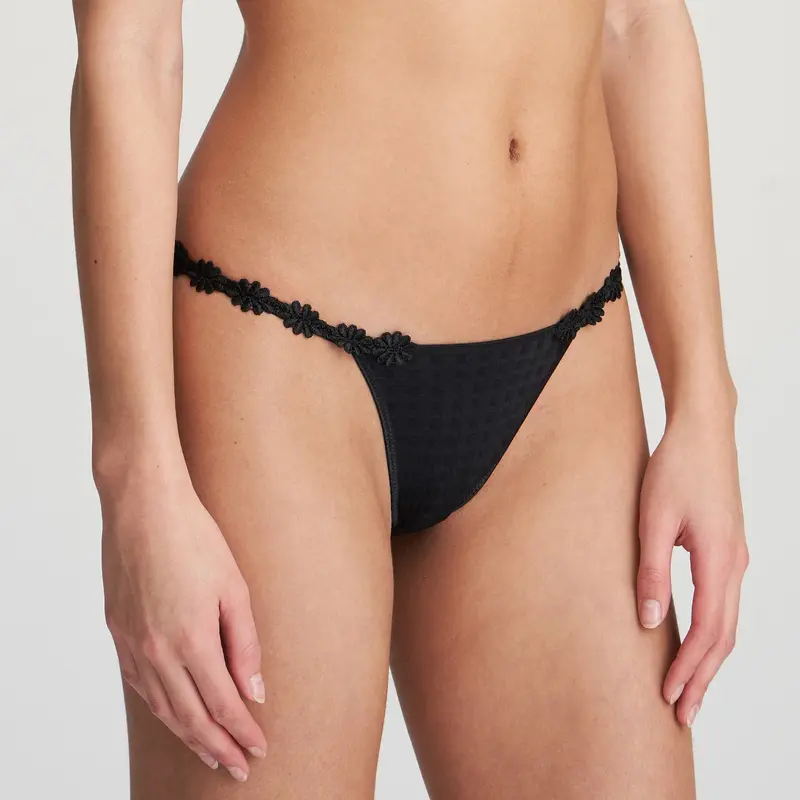 Avero String 0600413 Zwart
