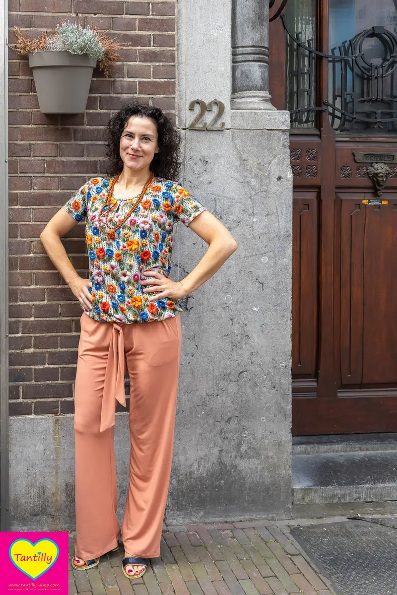 Balloon Top - gehaakte bloemen- viscose