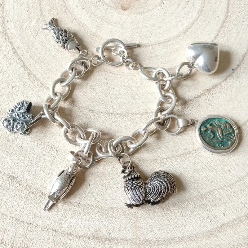 Bedelarmband met 6 grote beweegbare zilveren bedels