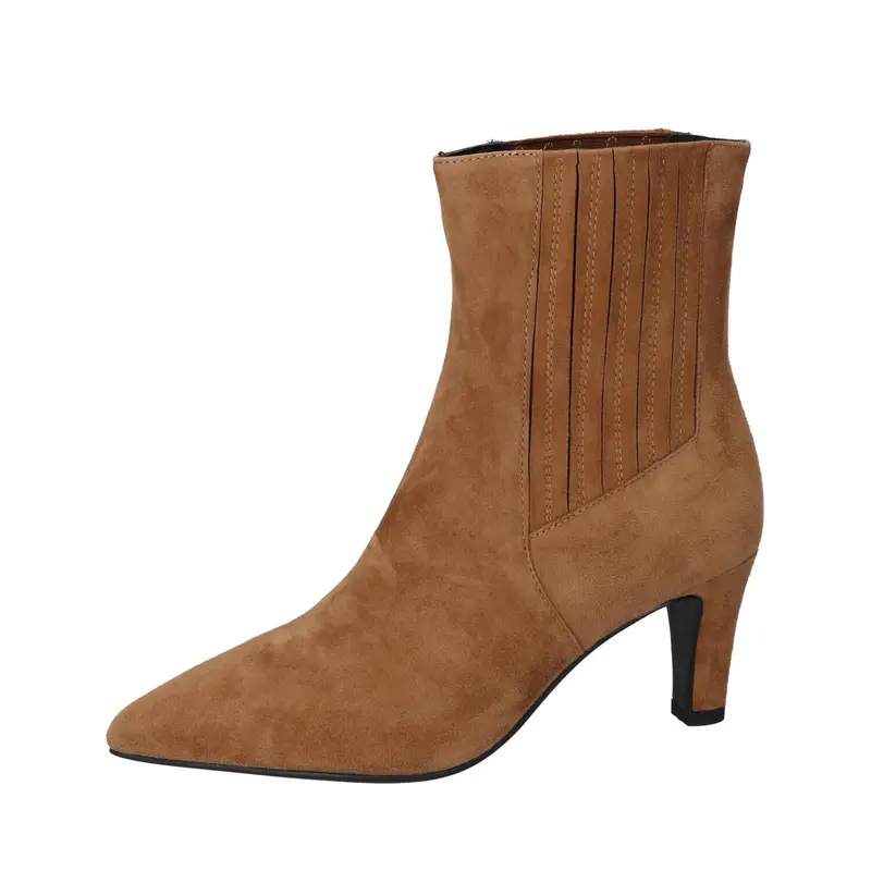 Booties, Cognac