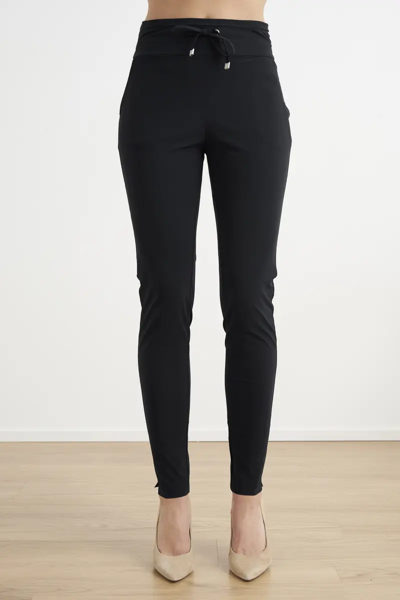 Broek | Regular Travel | Yogi | Deep Black