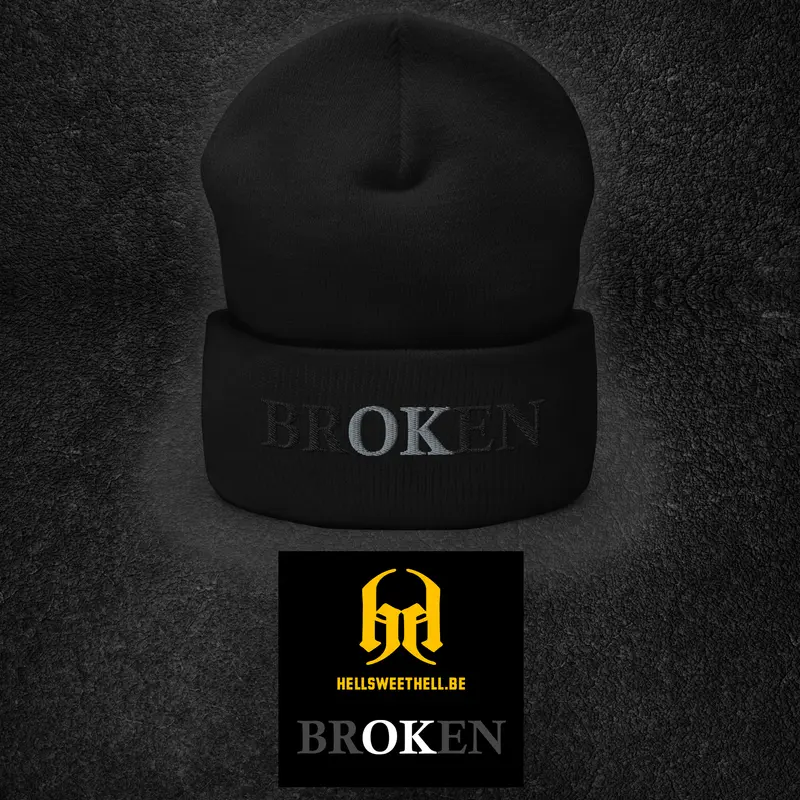 Broken - Bonnet à Revers