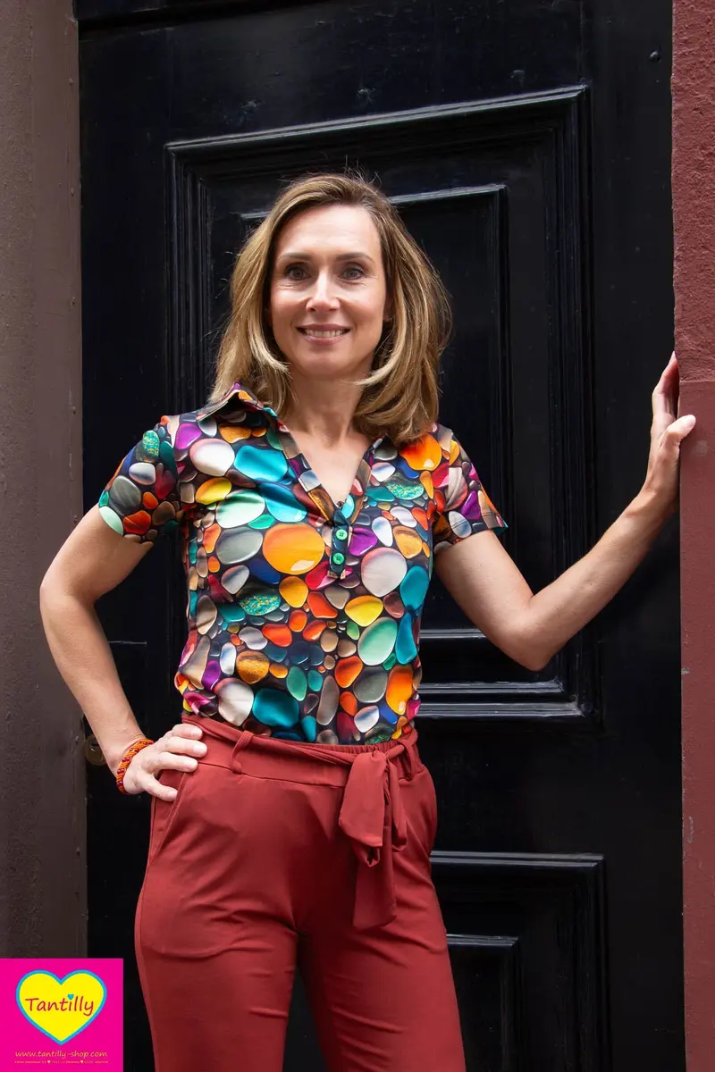 Elin top - kleurenkiezel- katoen stretch