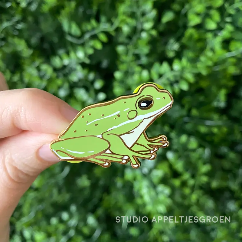 Enamel pin | American Green Tree Frog