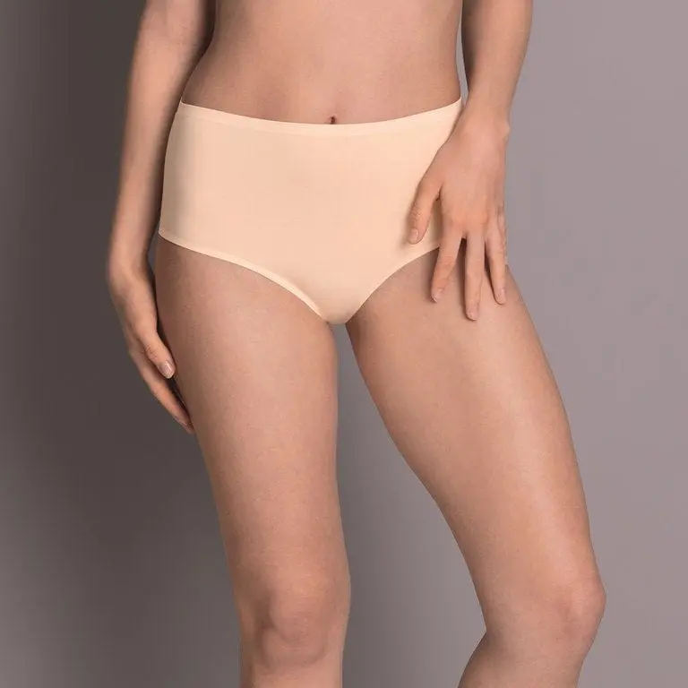 Essentials Taille Slip 1343 Smart Rose