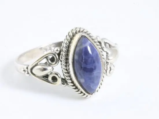 Fijne hoogglans zilveren ring met onyx