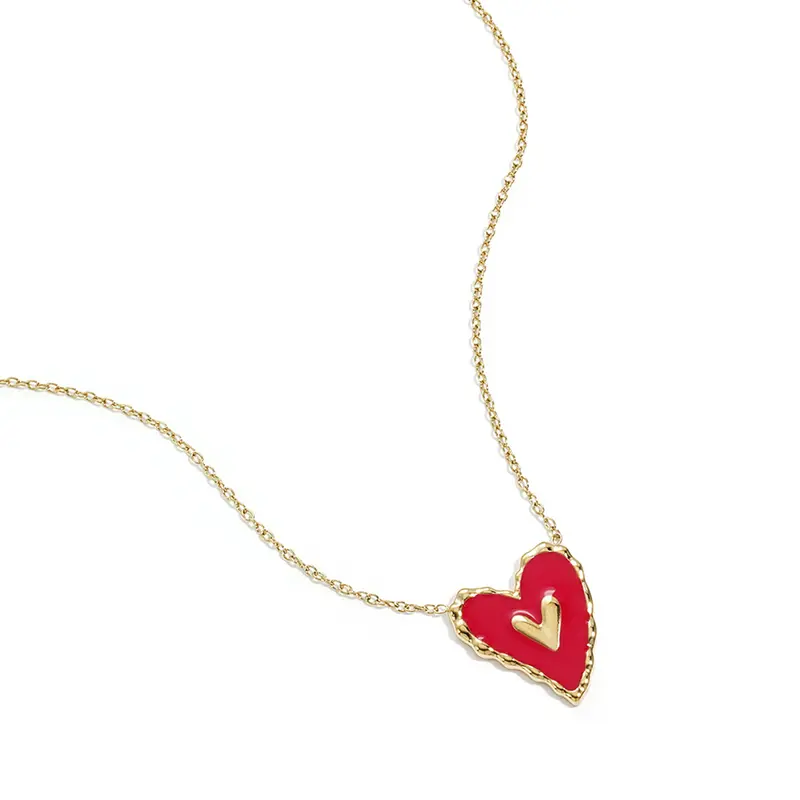 Hanging Red Heart Ketting Goudkleurig