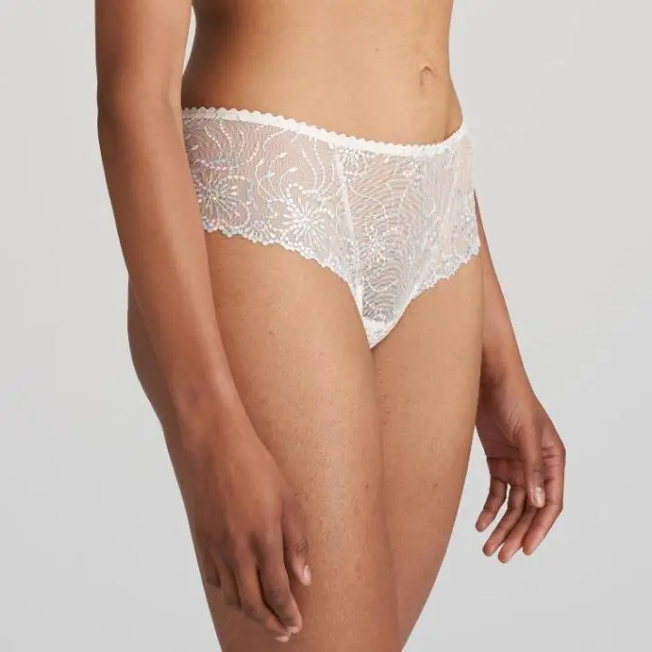 Jane Luxe String 0601331 Boudoir Cream