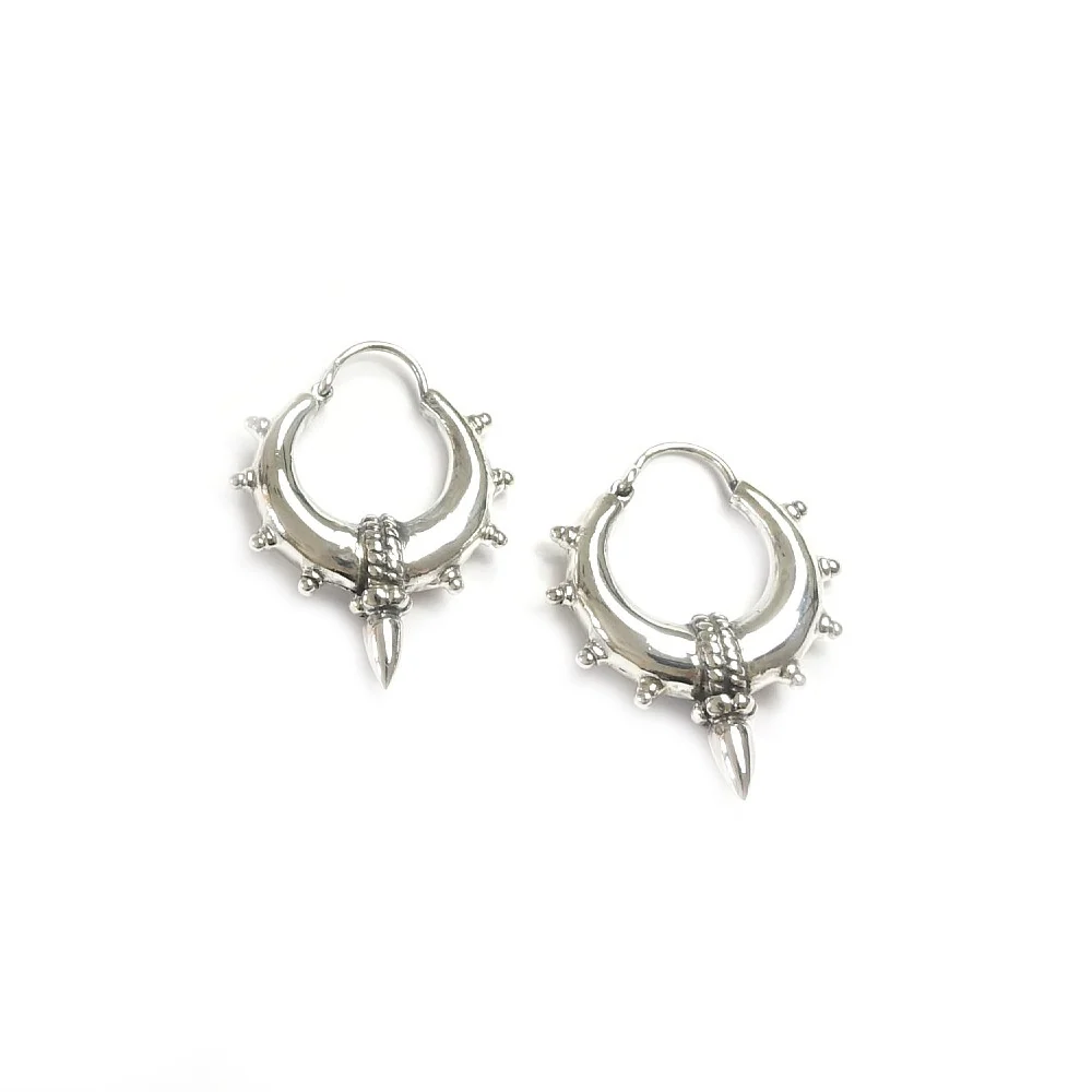 Oorringen zilver tribal met punt