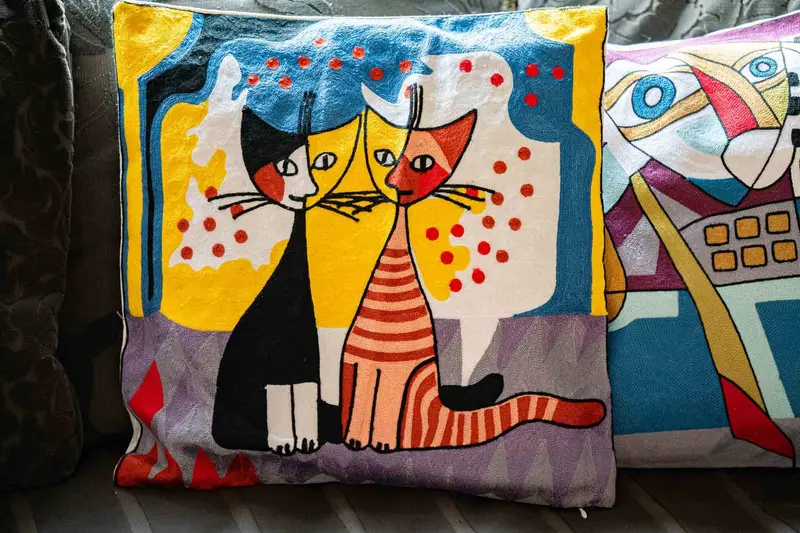 Pillow cover embroidery - cotton - cats in love