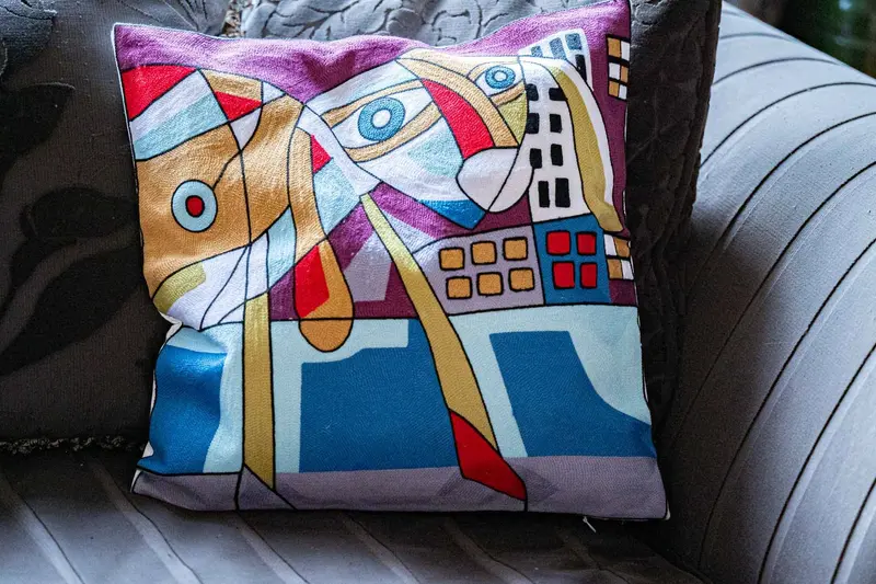 Pillow cover embroidery - cotton - el salvador