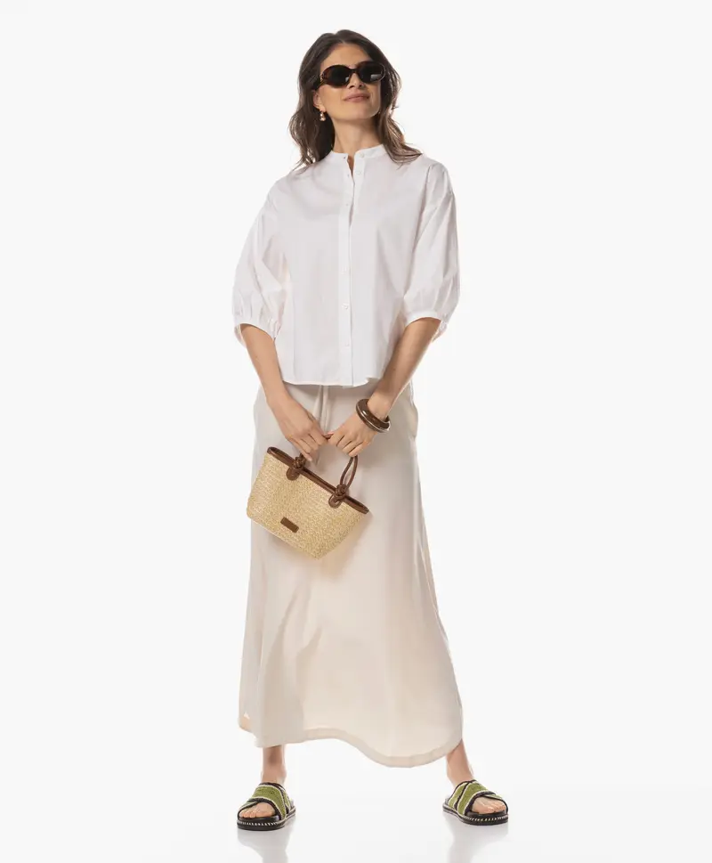 Rok | Light Travel | Ruby | Linen