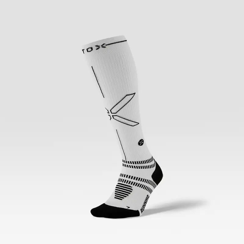 Running Socks Women | White / Black