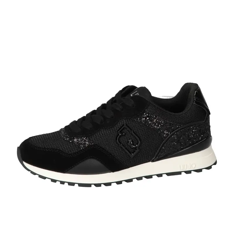 Sneakers, Zwart