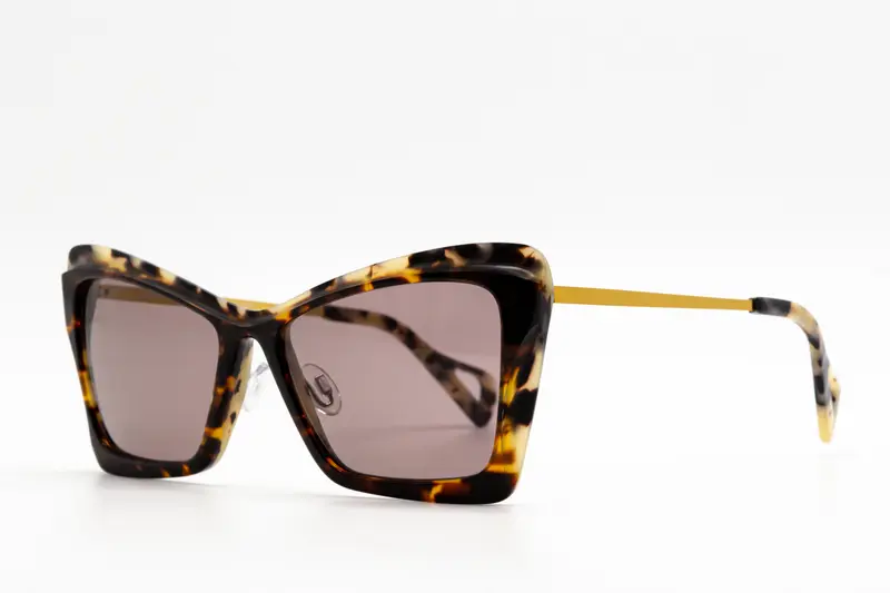 Theo Eyewear x Tim van Steenbergen - Citrine 12