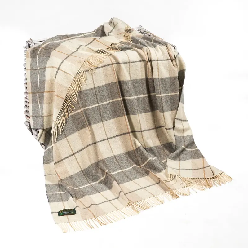 Throw Cream/Brown
