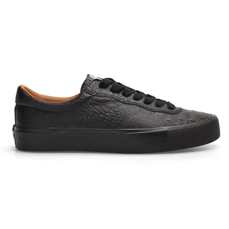 VM001 Croc Lo Black Black