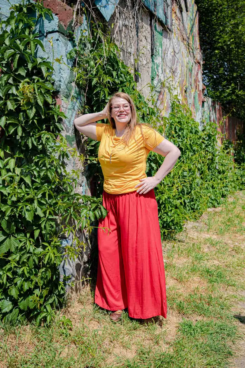 Waterval top viscose- warmgeel- korte mouw