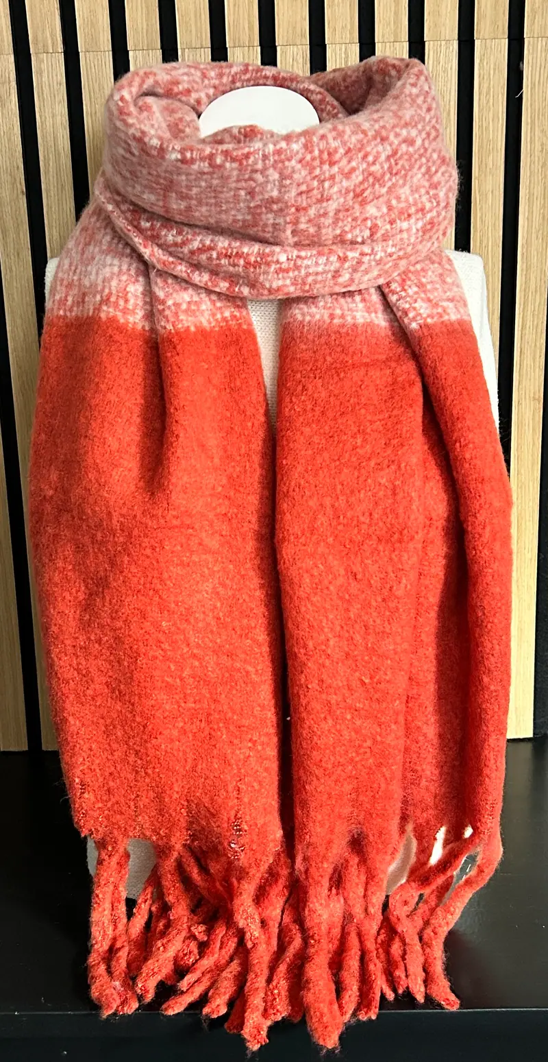 Wintersjaal oranje