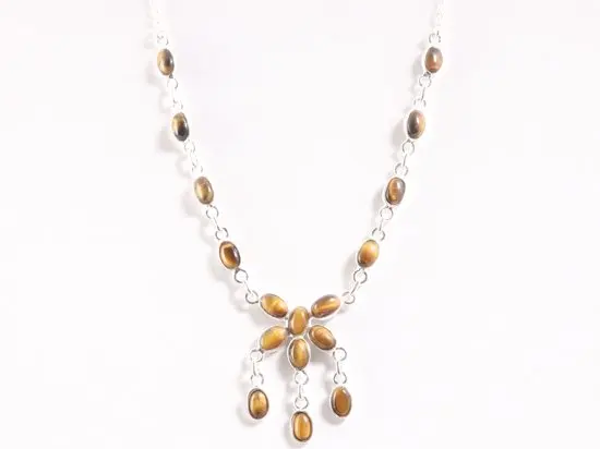 Zilveren ketting met tijgeroog