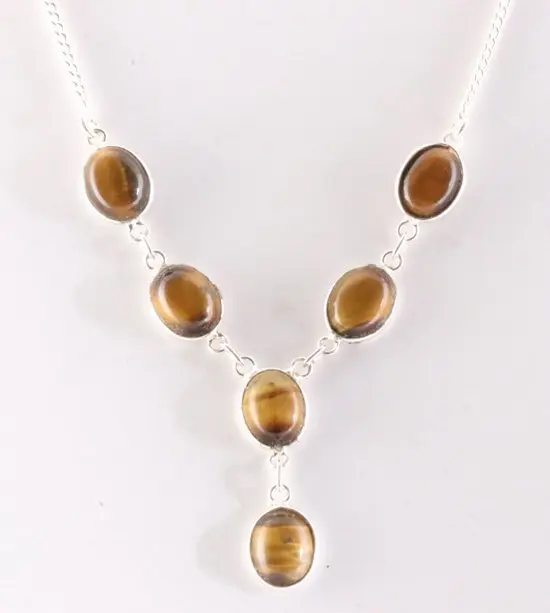 Zilveren ketting met tijgeroog