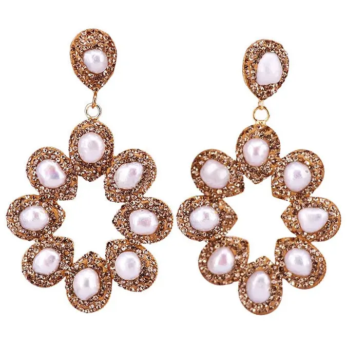 Zoetwater parel oorbellen Bright Pearl Flower Golden